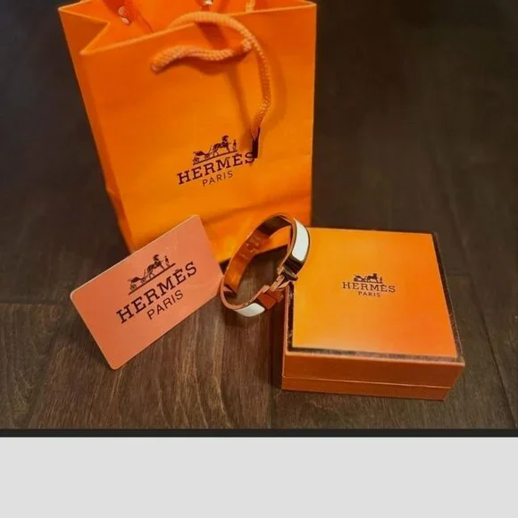 Hermès Gold And White Cuff - Picture 3 of 5